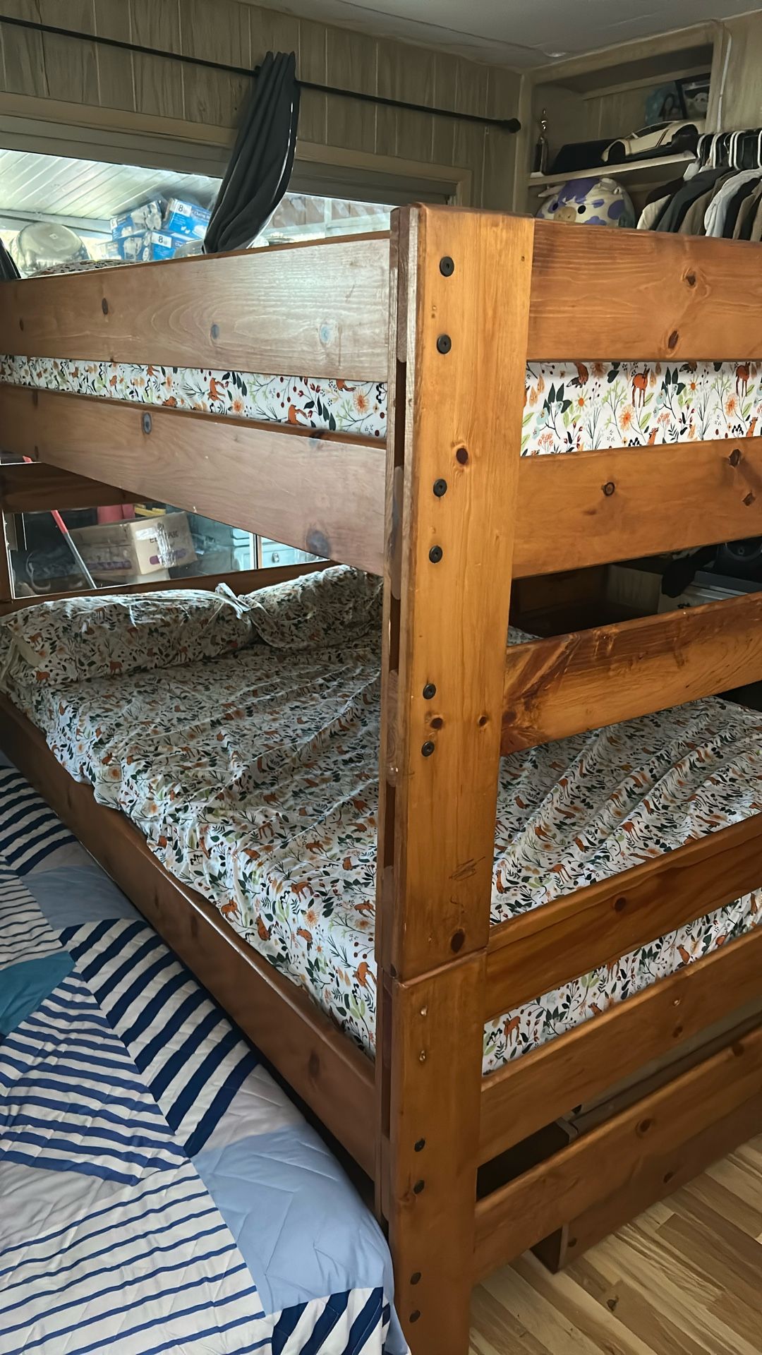 Bunk Bed 