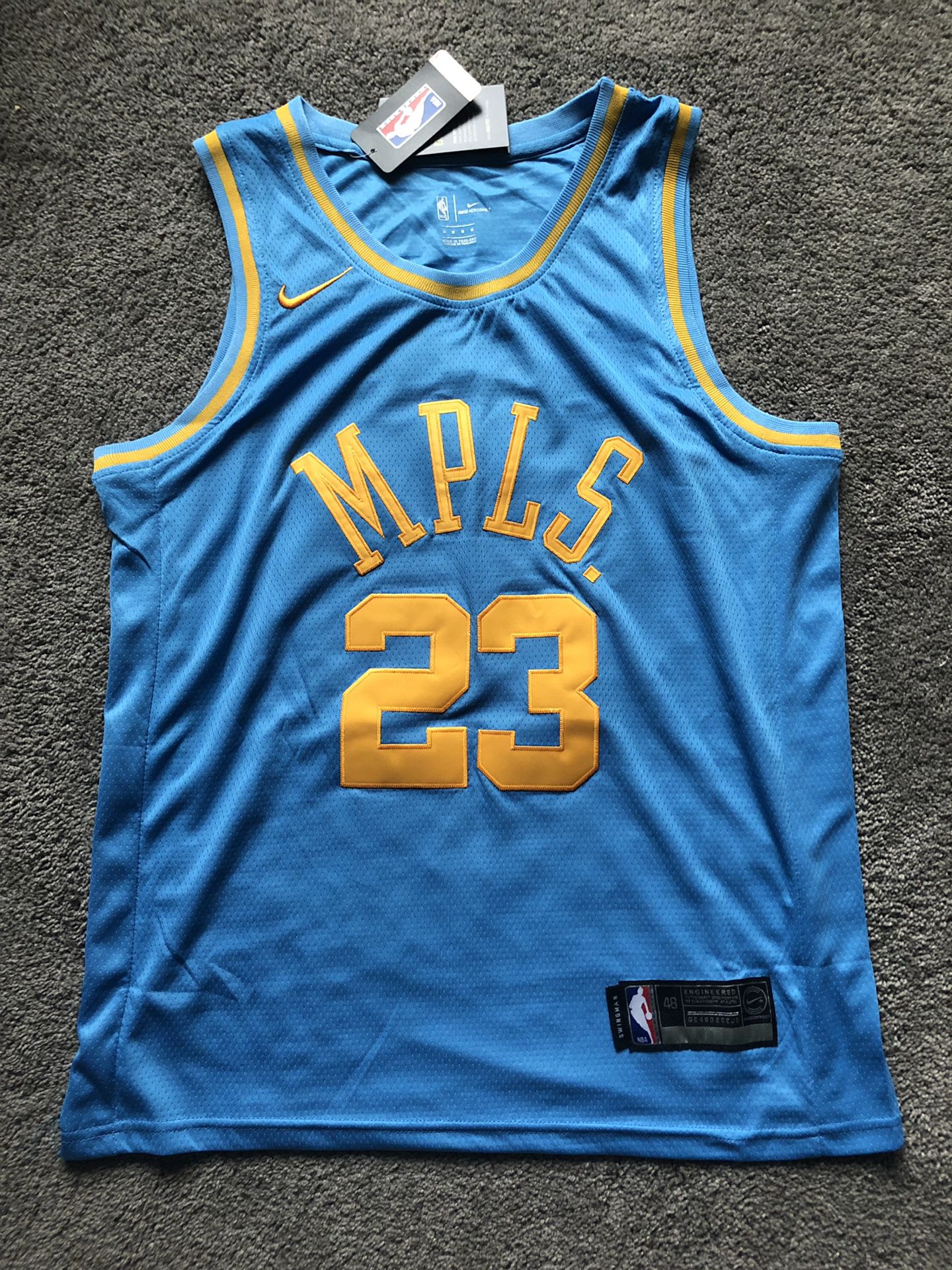 Hennssey X NBA Exclusive Jersey Size M for Sale in Los Angeles, CA - OfferUp