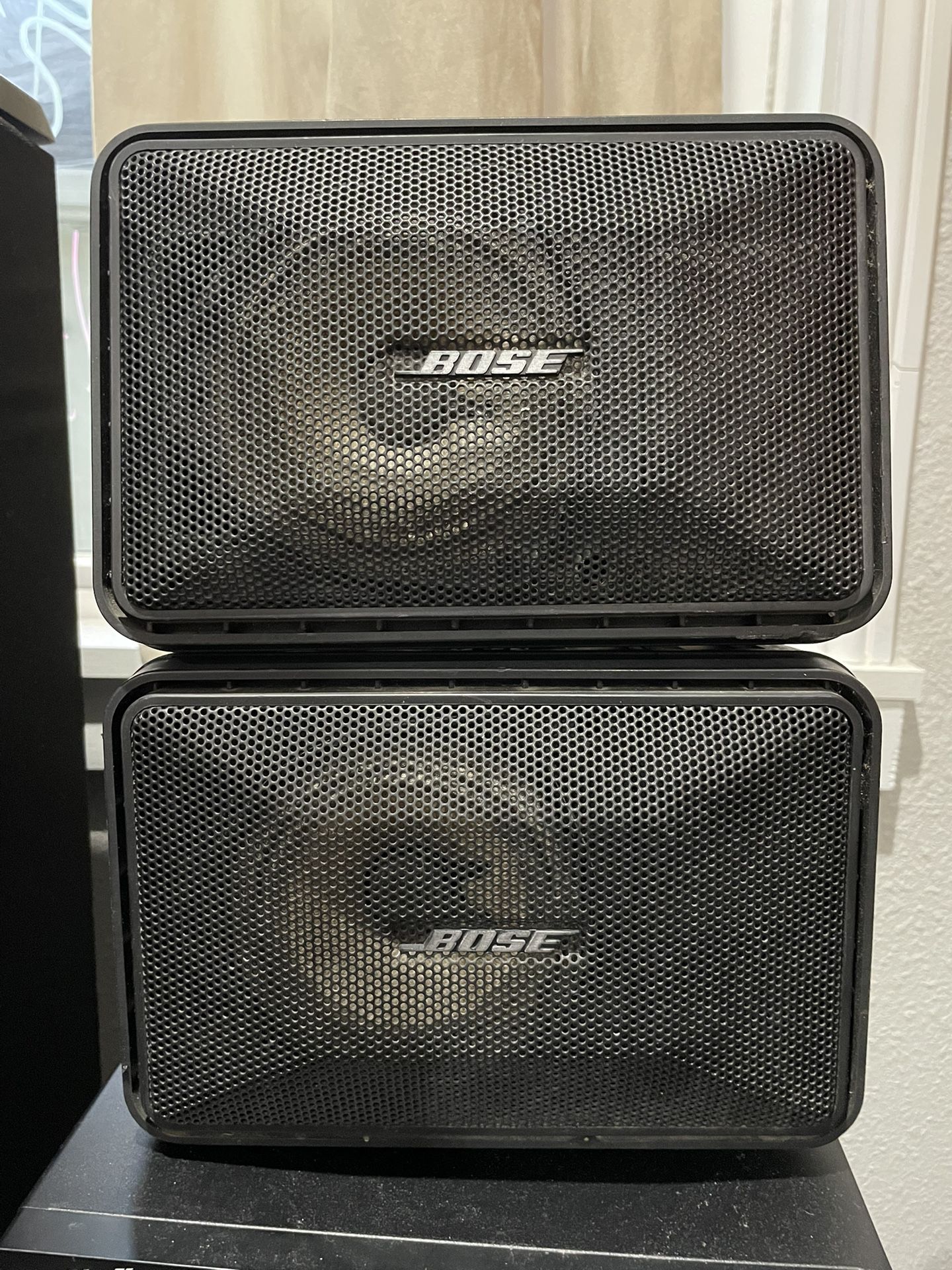 Bose Model 101 Music Monitor Outdoor Speakers