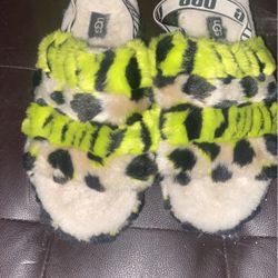 Ugg Sandals 