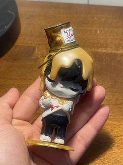 POPMART• Hirono figure