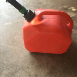 Gas Can 2 Gallons 