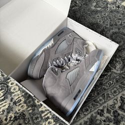 Air Jordan 5 “Wolf Grey” — IN HAND — Multiple Sizes Available (DMV Meetups)