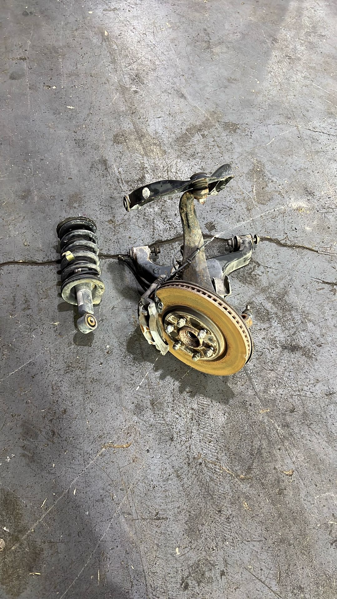 17-24 Nissan Titan Right Knee Assembly Front Suspension 2017 2018 2019 2020 2021 2022 2023 2024