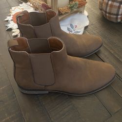 Brown Men’s Boots Size 7