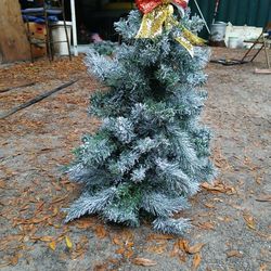 Hand-made Home-made Mini Christmas Trees And Wreaths