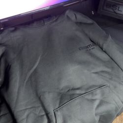 Black Essential Hoodie Medium 
