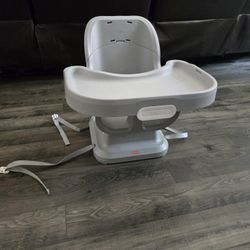 FREE Grey High Chair 
