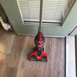 Dirt devil Cordless Vacuum 