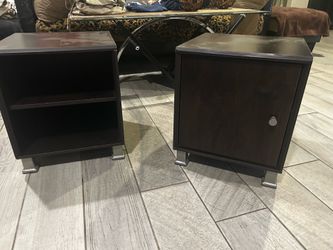 Small side stands