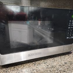 Black And Decker Microwave Oven 