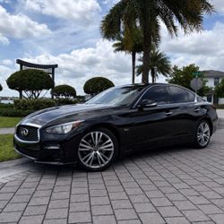 🚗 2018 Infiniti Q50