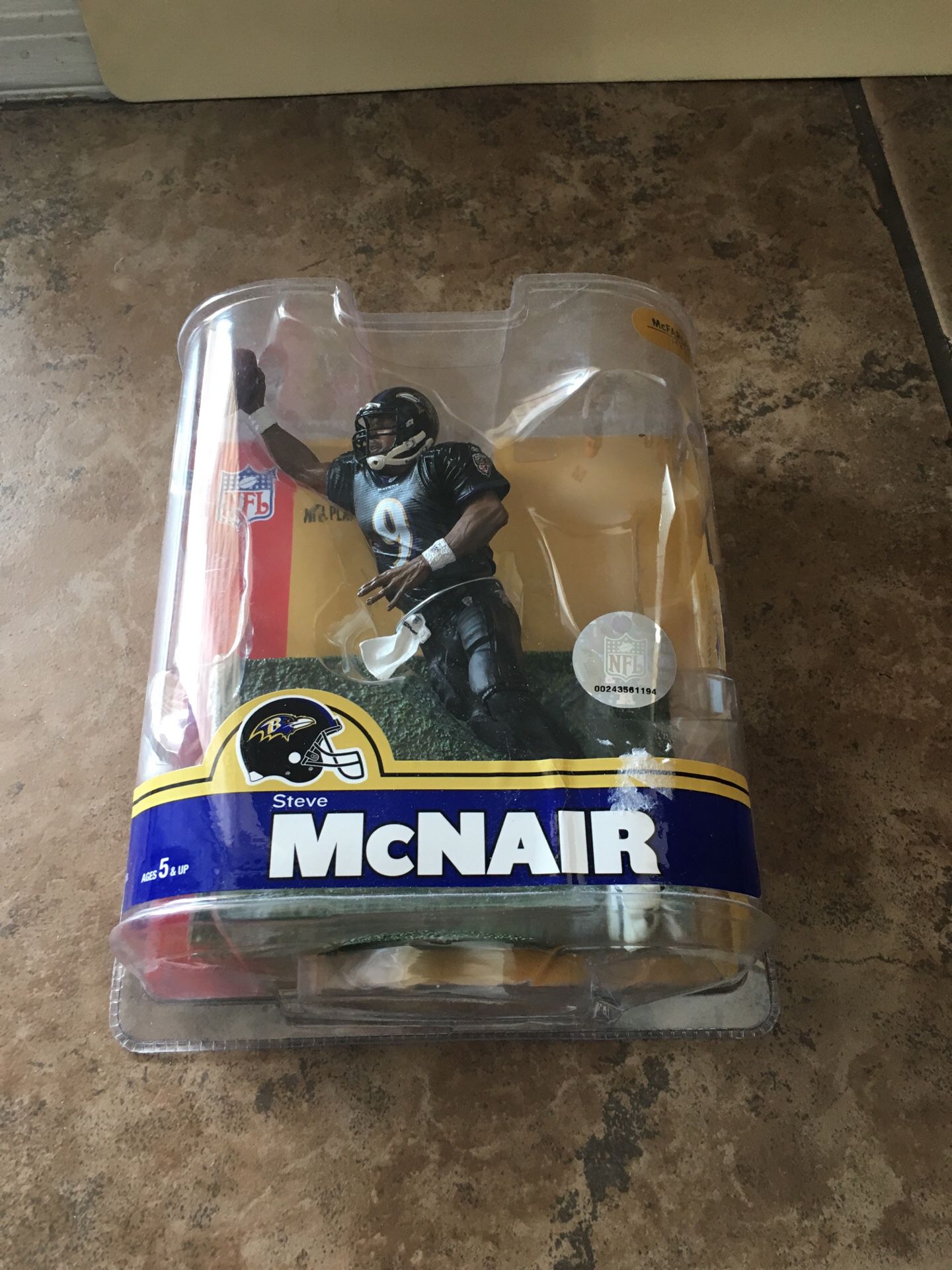 Steve McNair McFarlane NFL Ravens toy figure NEW still sealed