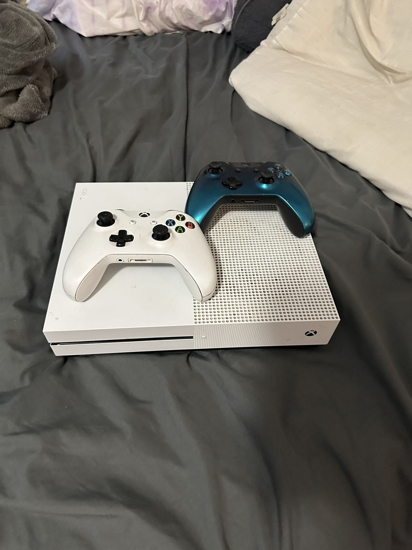 Xbox One S 1TB