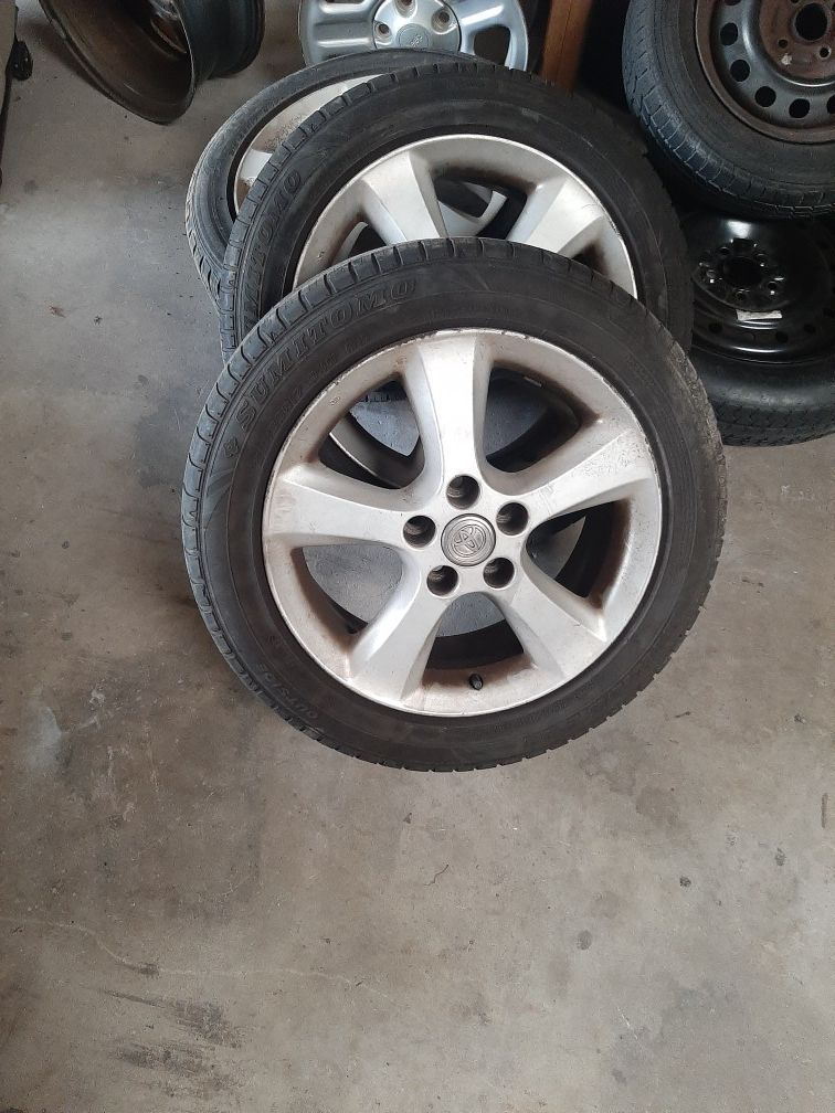 Toyota Camry Wheels and Tires. 3 pcs