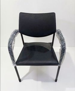 GUNLOCKE MOLTI GUEST CHAIR – BRAND NEW – $300