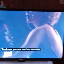 Ruko 32 in tv w/Remote