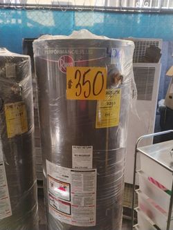 Water Heather Rheem 40 gal