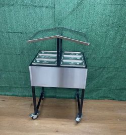 Salsa Bar | Detachable Legs | Includes 6 Trays
