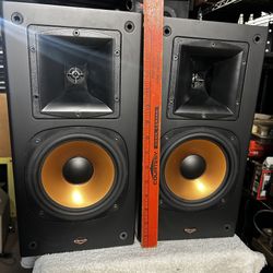 Klipsch Bookshelf Speakers 150 Watts 