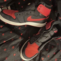 Red Nike Shoes No Laces