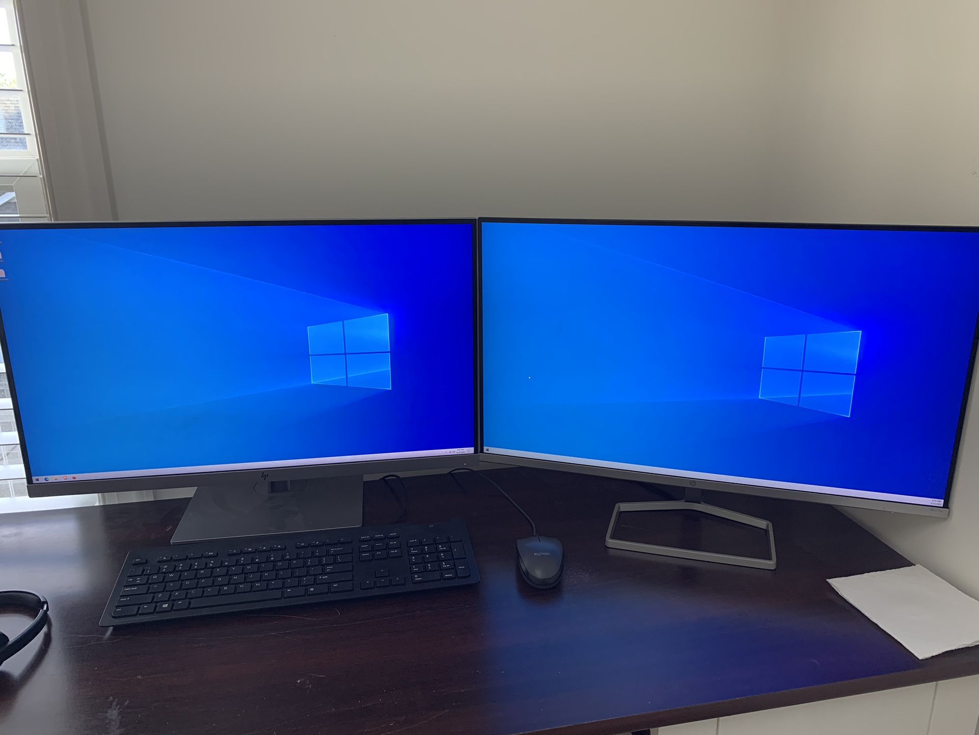2 Pc 27inch Hp QHD Desktop Monitor HP M27fq And HP E273q