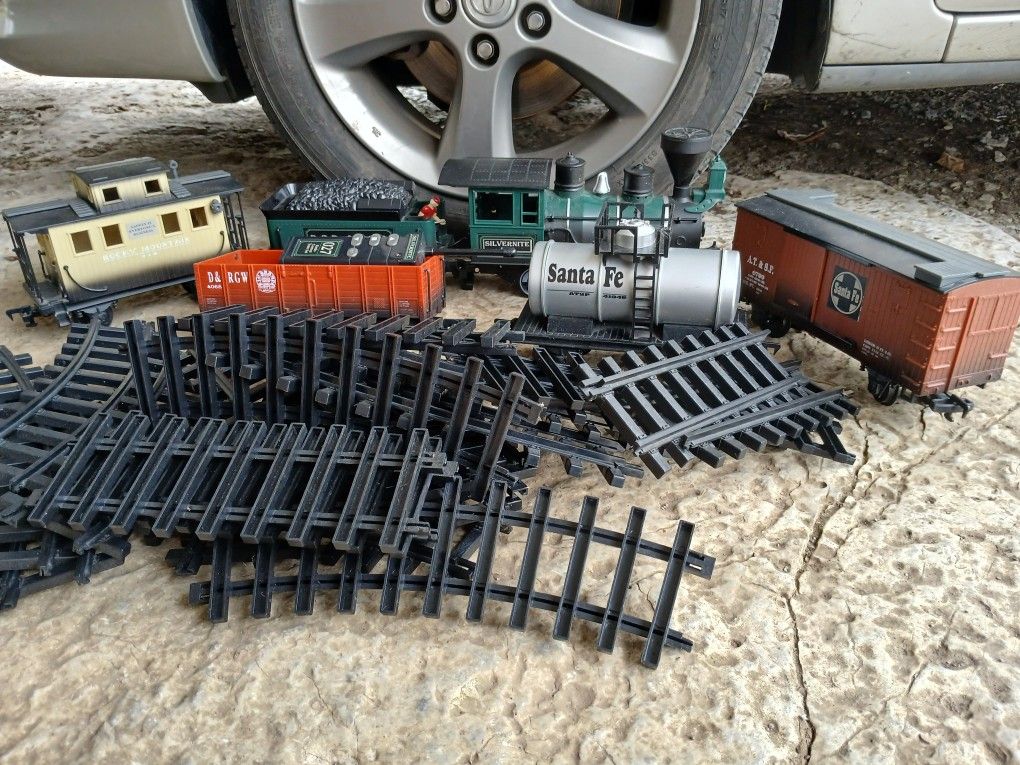 Like New Complete Silvernite Express Remote Control G Gage Train Set