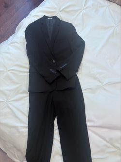 Calvin Klein Suit Size 10/12