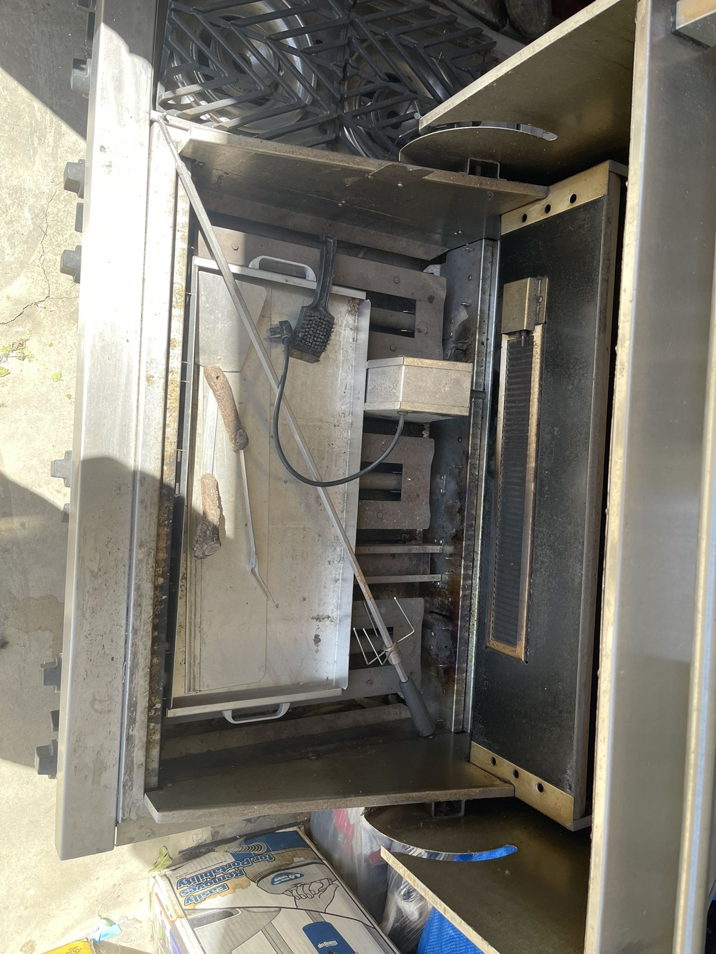 Jennair Professional Barbecue for Sale in Rancho Cucamonga, CA OfferUp