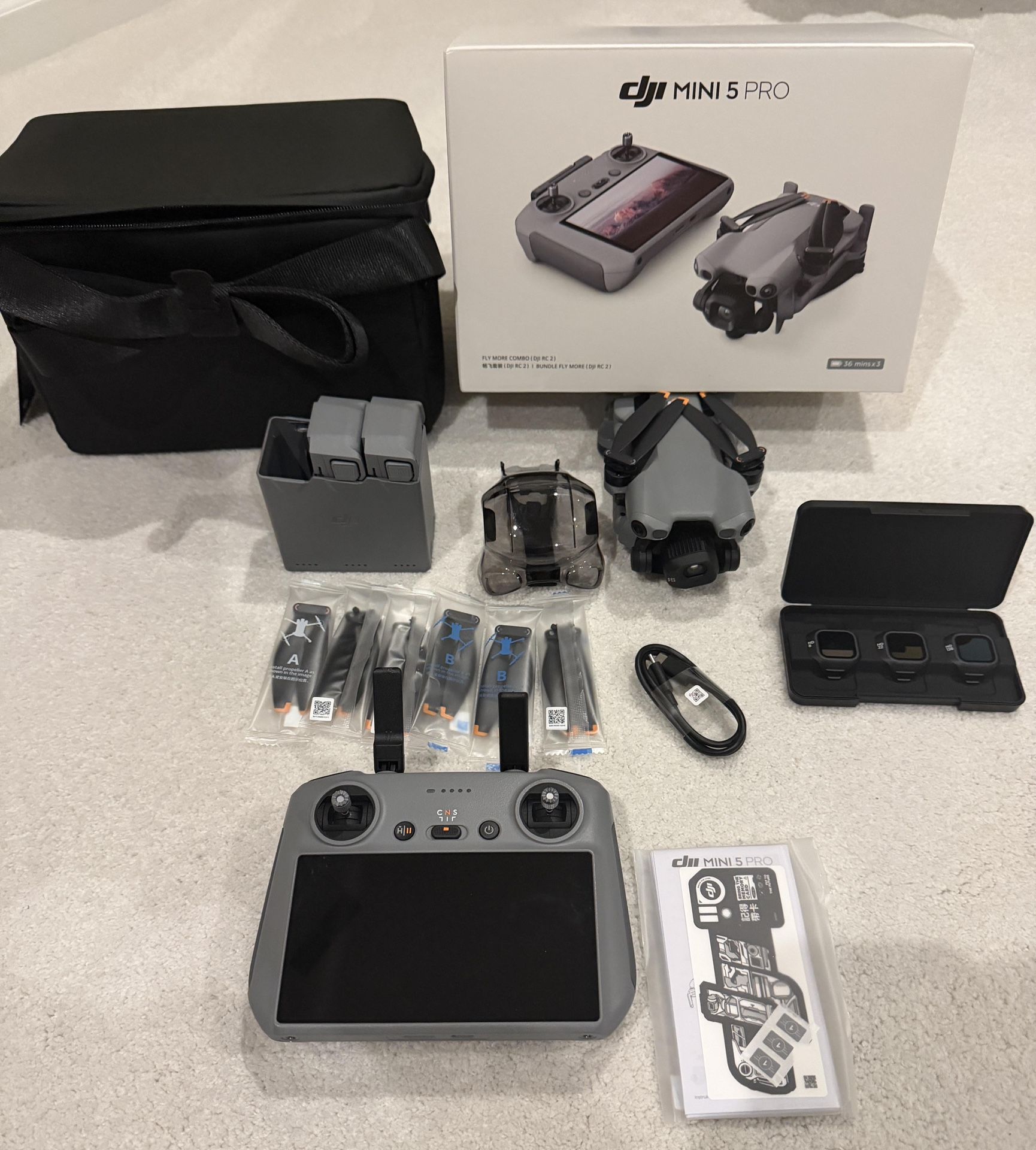 DJI Mini Pro 5 Fly More Combo