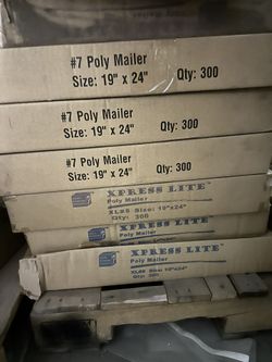 Poly Mailer Size 19x24 