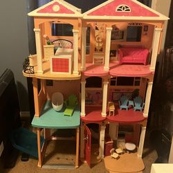 Barbie House with Furniture