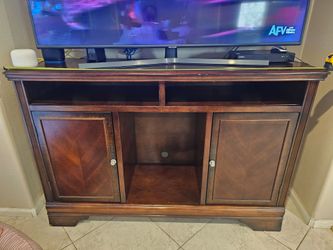 TV  STAND