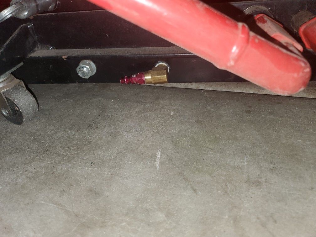 Redline LD1K Motorcycle Table for Sale in Wittmann, AZ OfferUp