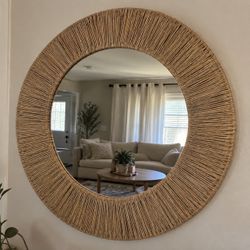 24” Round Jute Wall Mirror – Boho / Farmhouse Style