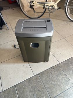 Paper Shredder