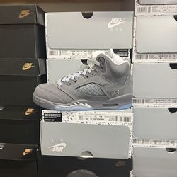 Jordan 5 wolf grey