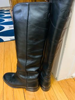 Chanel Black Calfskin Riding Boots Size 38.5 EU | Excellent Condition
