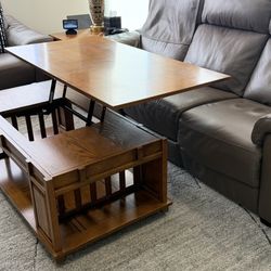 Lift Top Coffee Table w/casters & 2 End tables 