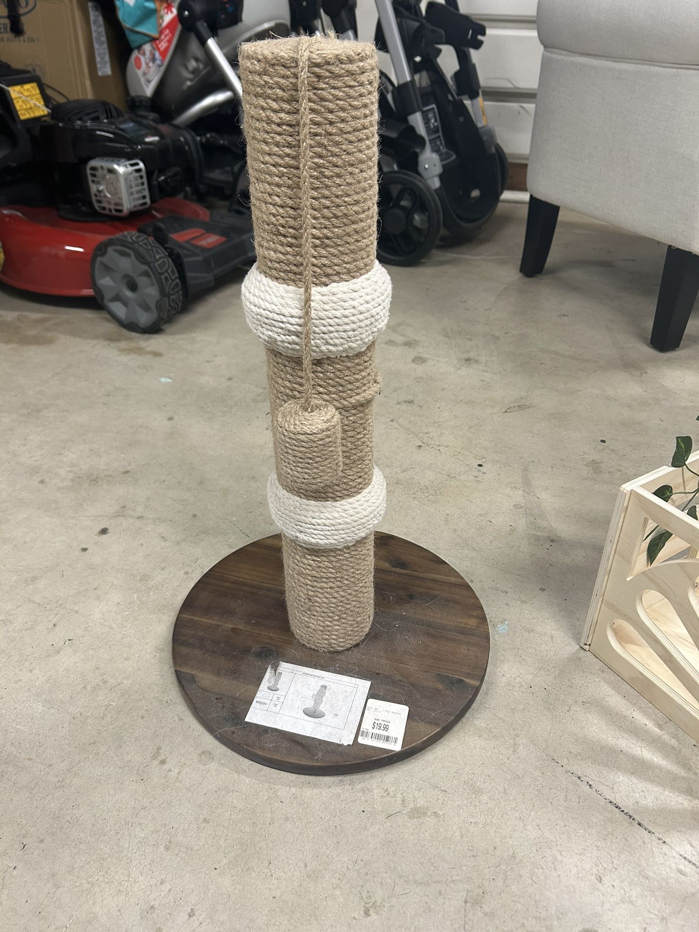 Cat Scratcher 