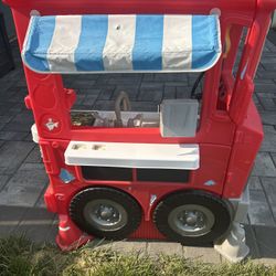 Little Tikes Food Truck and Water Table 