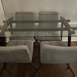 Dining Table & Chairs