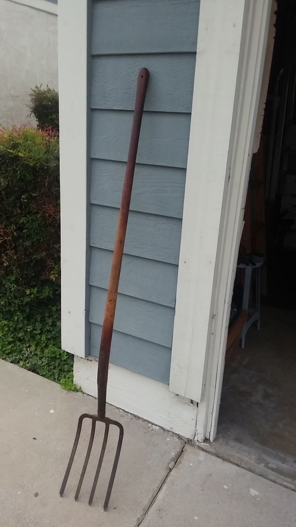 Antique Pitchfork for Sale in Rialto, CA OfferUp