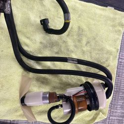 GTS250IE Fuel pump 2009 Vespa Original Item