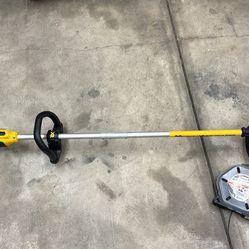 DeWalt xr DCST920 edge 13” string trimmer line 20V Max electric brushless, lawn grass mower gardener