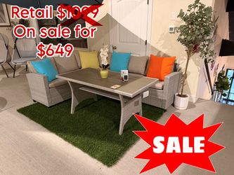 Outdoor Wicker Sectional Sofa Set with Table
