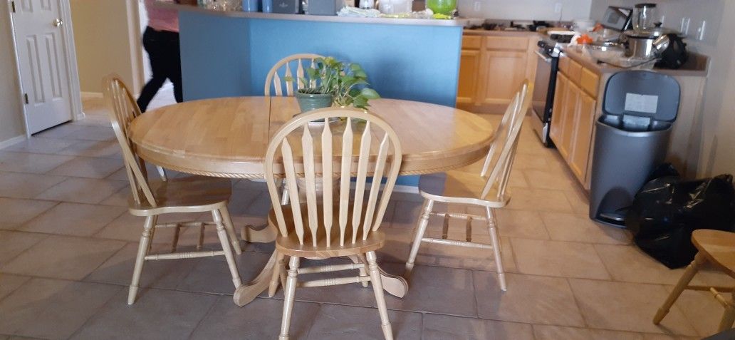 Farm Dining Room Table With Chairs