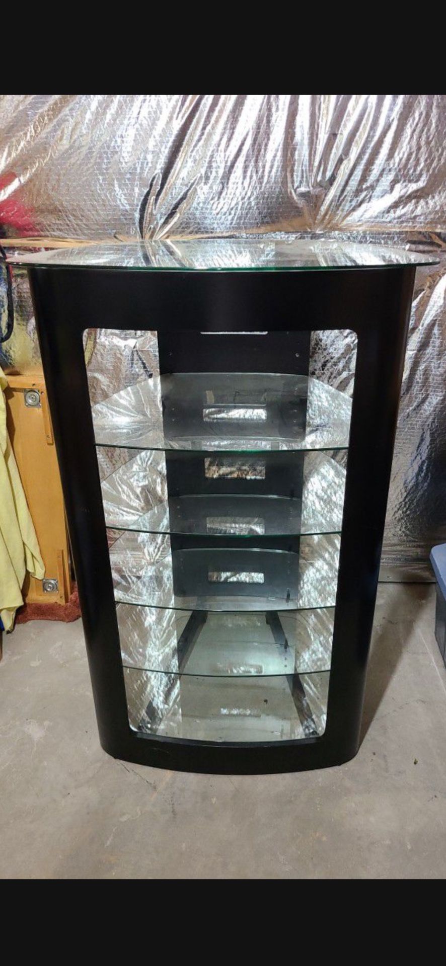 BDI Axis 8022 A/V Rack