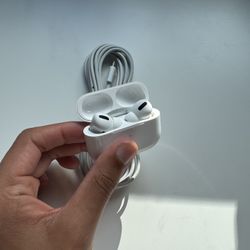 Apple AirPods Pro - 1st Generation