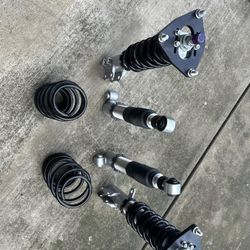 Shock Observers For 2012-2017 Hyundai Velstor Brand New Complete Sets 